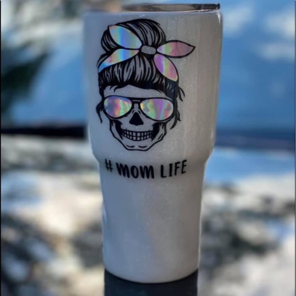 30oz #momlife personalized tumbler